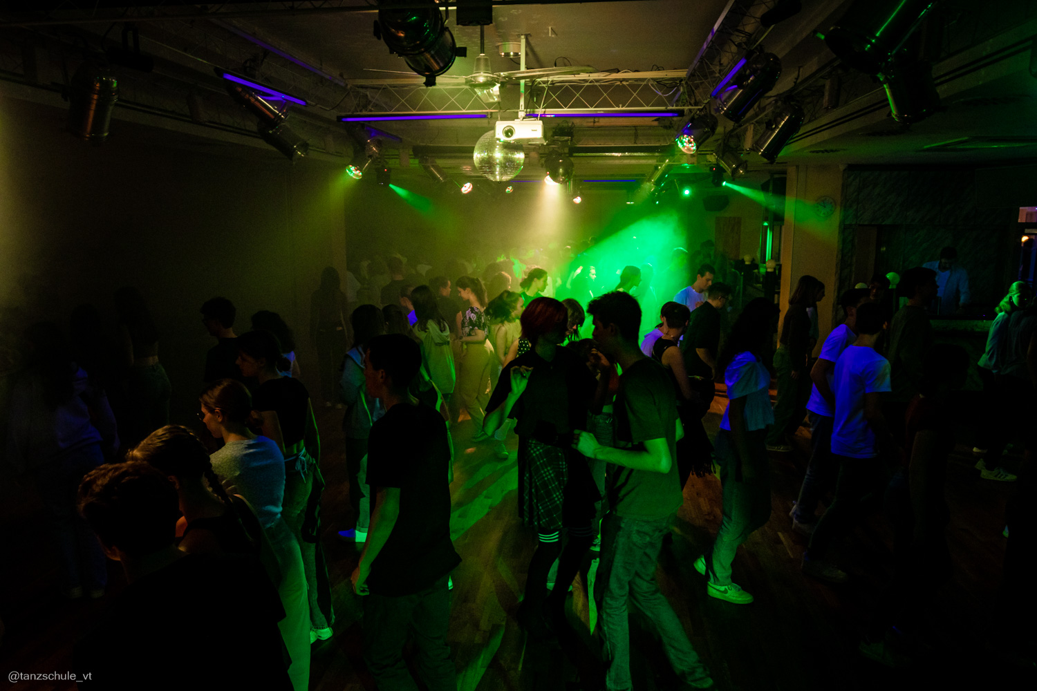 20230325 Ballcheck Tanzparty 5029